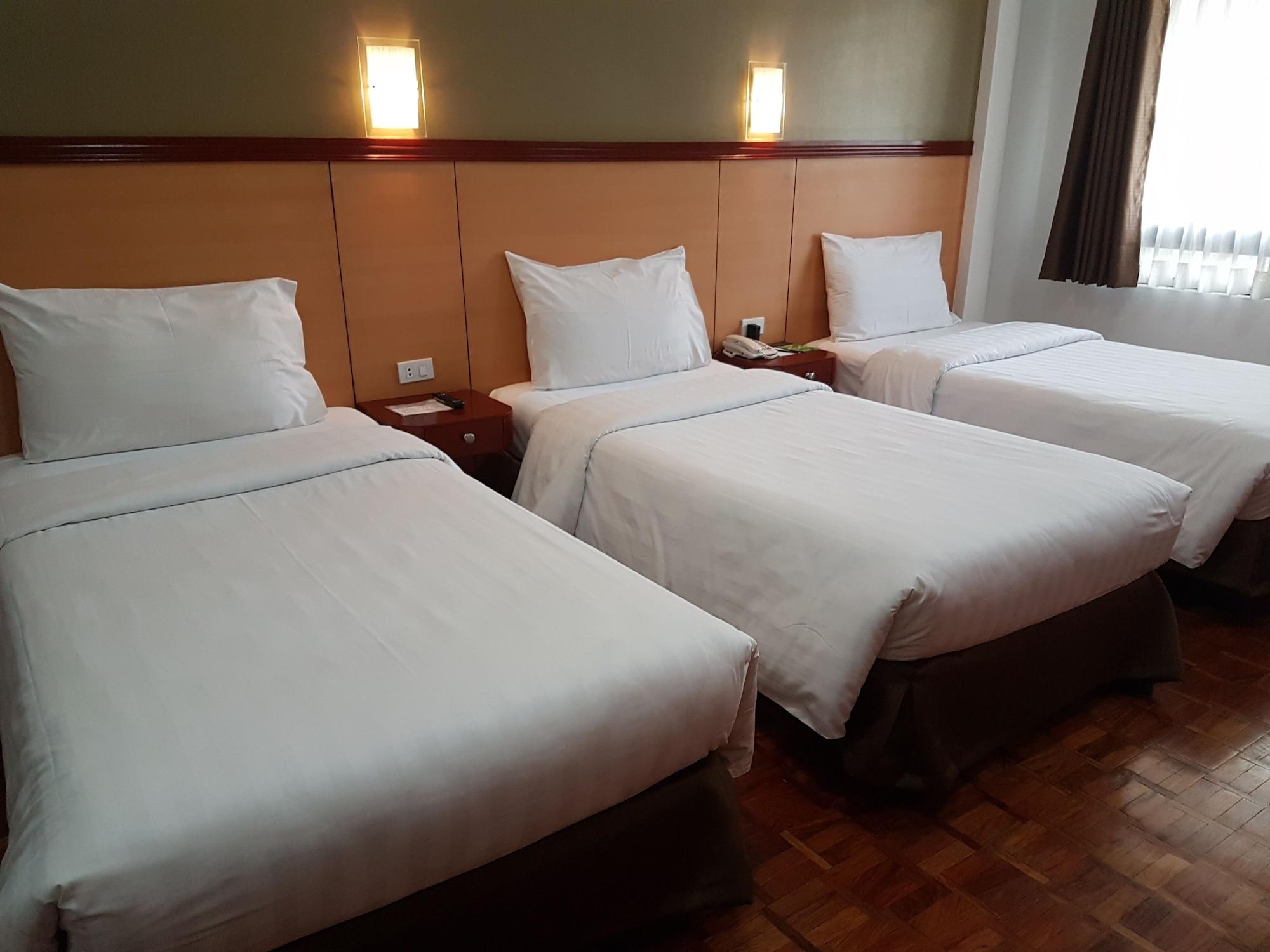Bsa Tower Serviced Residences Makati City Екстериор снимка