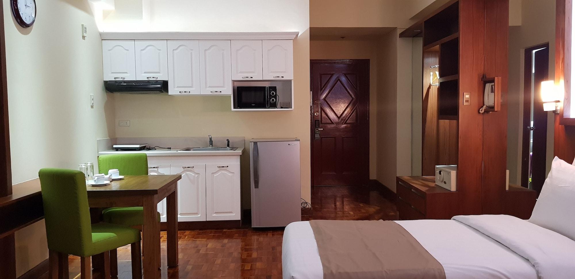 Bsa Tower Serviced Residences Makati City Екстериор снимка