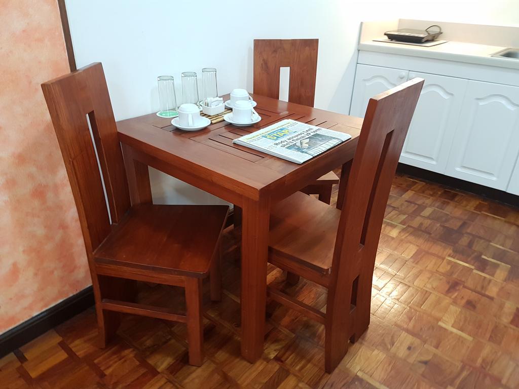 Bsa Tower Serviced Residences Makati City Екстериор снимка