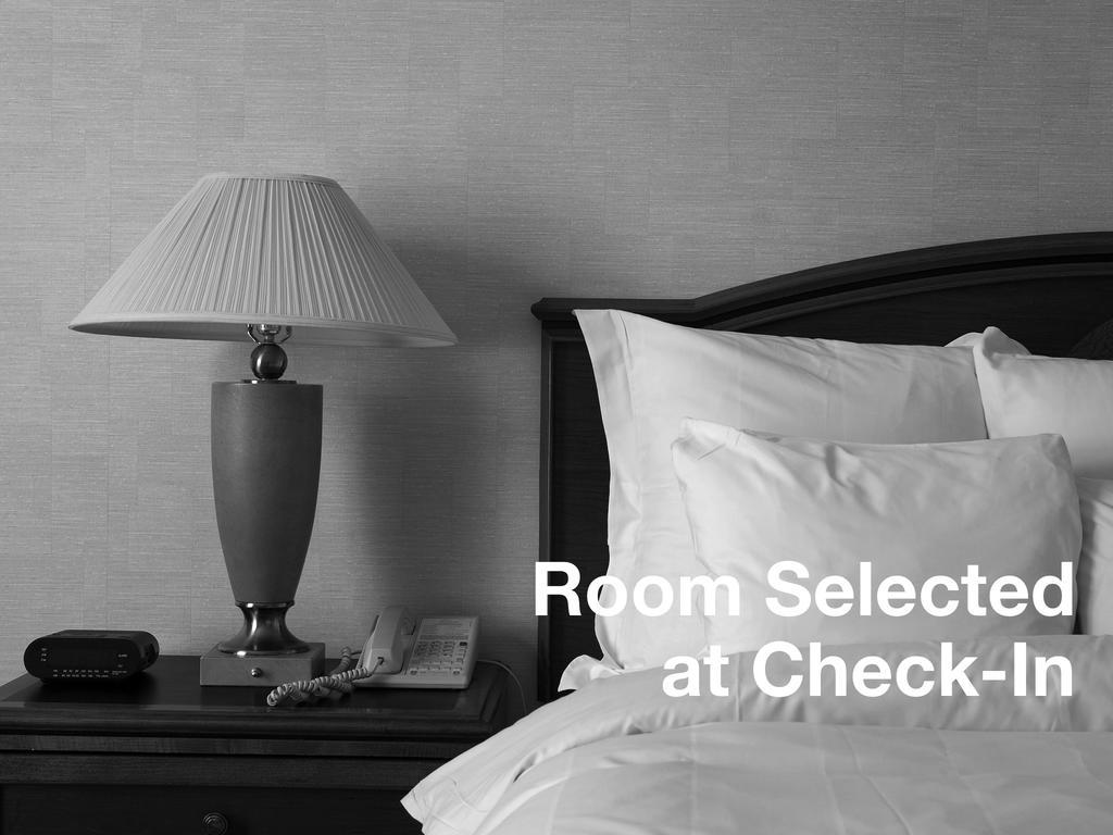 Bsa Tower Serviced Residences Makati City Екстериор снимка