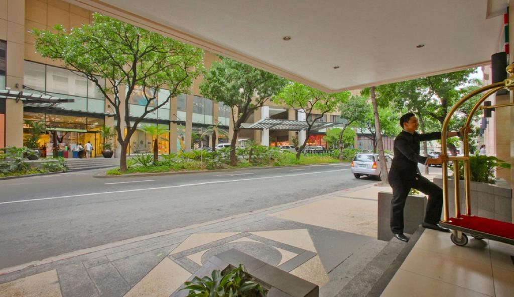 Bsa Tower Serviced Residences Makati City Екстериор снимка