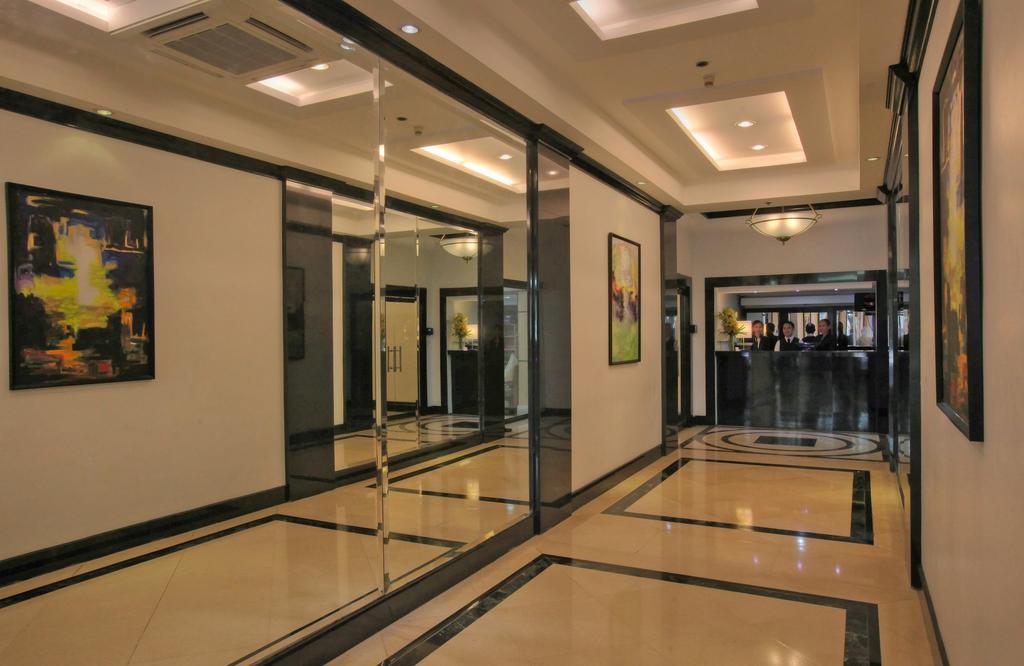 Bsa Tower Serviced Residences Makati City Екстериор снимка