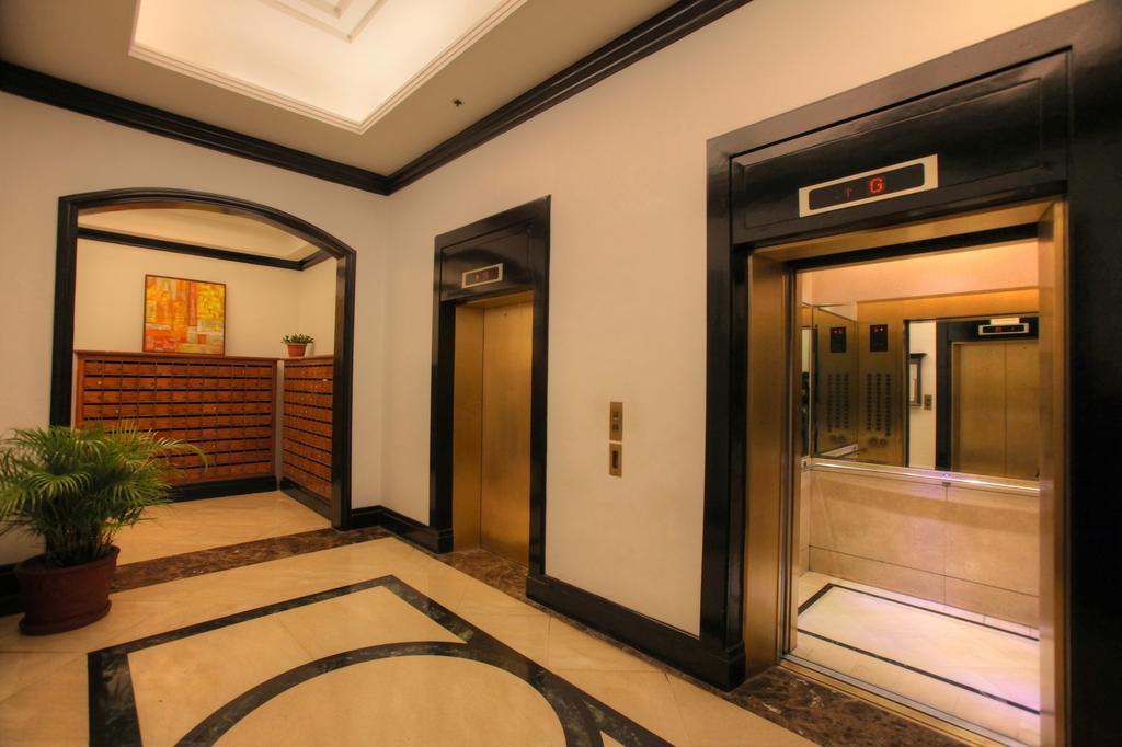 Bsa Tower Serviced Residences Makati City Екстериор снимка